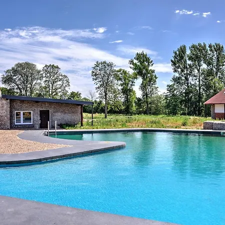 W Sulikowie Lodge Świerzno